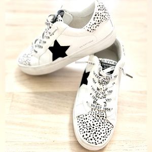 Vintage Havana Forever Star Leather Sneakers • Size 7 • Black & White Cheetah